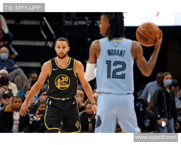 重庆篮球队在总决赛积分榜上以59分稳居第一展现强劲实力